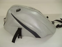 Lade das Bild in den Galerie-Viewer, KAWASAKI GPZ 500 S (2003)
