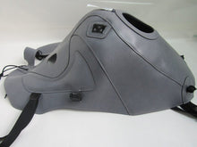 Lade das Bild in den Galerie-Viewer, KAWASAKI ZZR 1100 (1993-2001)
