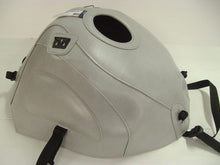 Lade das Bild in den Galerie-Viewer, YAMAHA YZF 600 THUNDER CAT (1996-2002)
