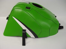 Lade das Bild in den Galerie-Viewer, KAWASAKI ZX 7 R/ZX 7 RR (1996-2002)
