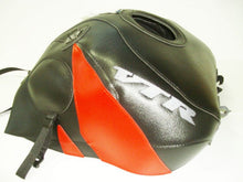 Lade das Bild in den Galerie-Viewer, HONDA VTR 1000 SP1 (2000-2005)
