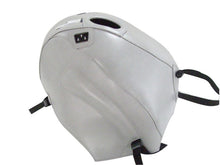 Lade das Bild in den Galerie-Viewer, APRILIA RST 1000 FUTURA (2001-2004)
