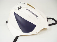 Lade das Bild in den Galerie-Viewer, HONDA CBR 900 (2002-2004)
