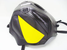 Lade das Bild in den Galerie-Viewer, HONDA CBR 900 (2002-2004)
