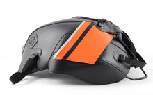 Lade das Bild in den Galerie-Viewer, MOTO GUZZI V 7 (2010-2018)
