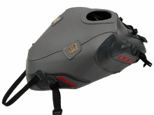 Lade das Bild in den Galerie-Viewer, KAWASAKI Z 900 (2025-2026)
