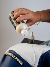 Lade das Bild in den Galerie-Viewer, CORIUM - Active Protect Set -Lederpflege-
